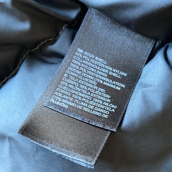 The North Face Men’s Nuptse 700 Down Insulated Vest Gray Asphalt Sz M - Picture 12 of 16